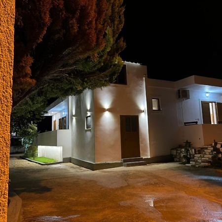 Vila Golden Sand Ksamil Exteriör bild