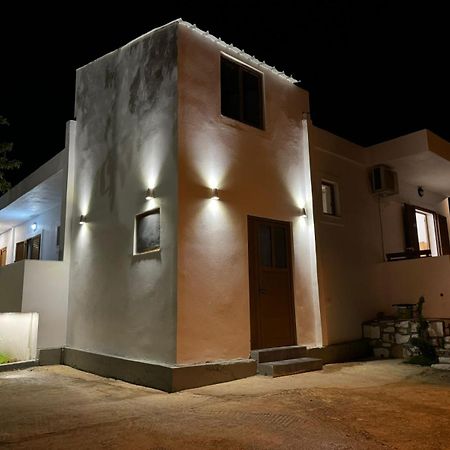 Vila Golden Sand Ksamil Exteriör bild