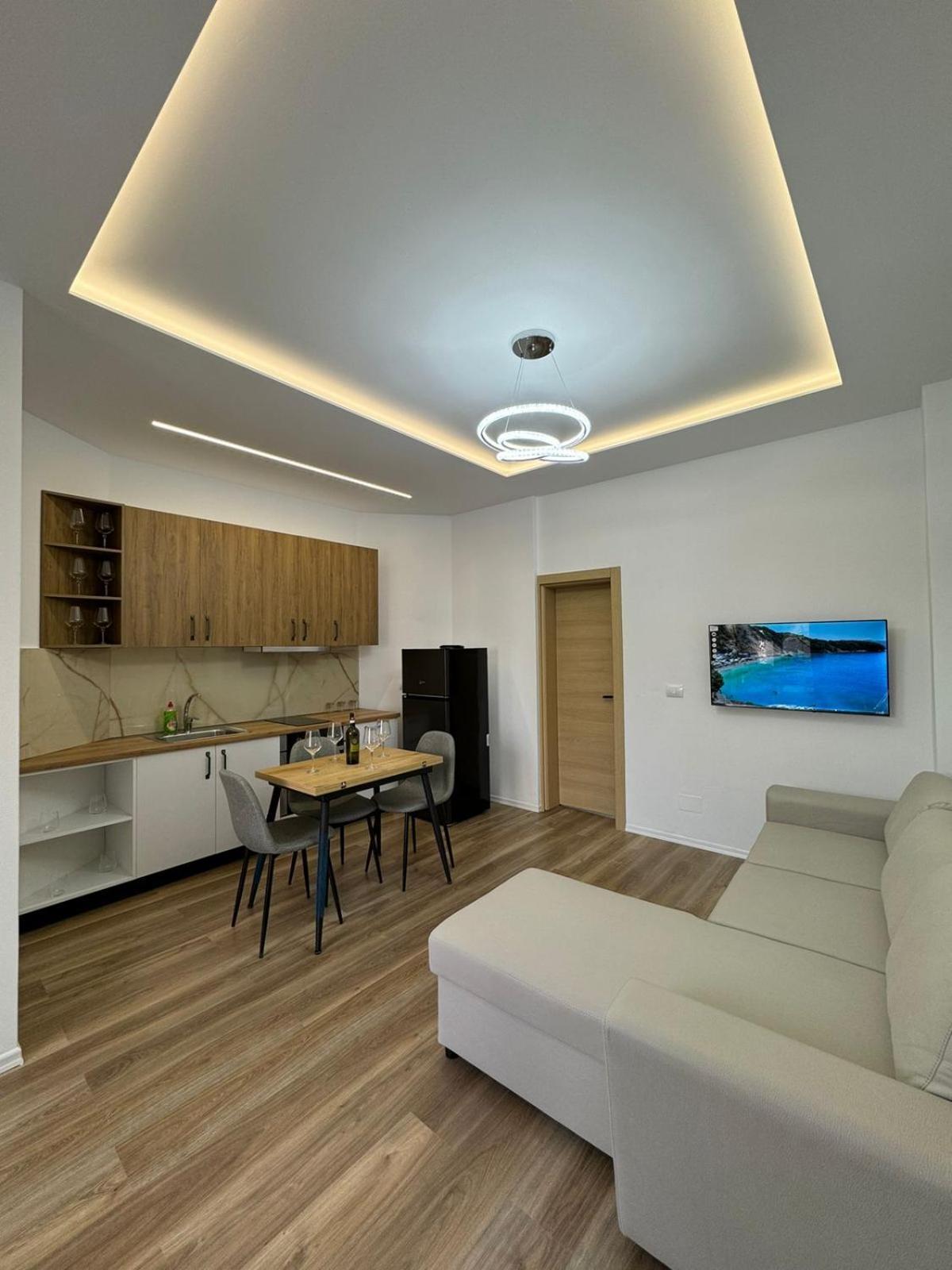 Vila Golden Sand Ksamil Exteriör bild