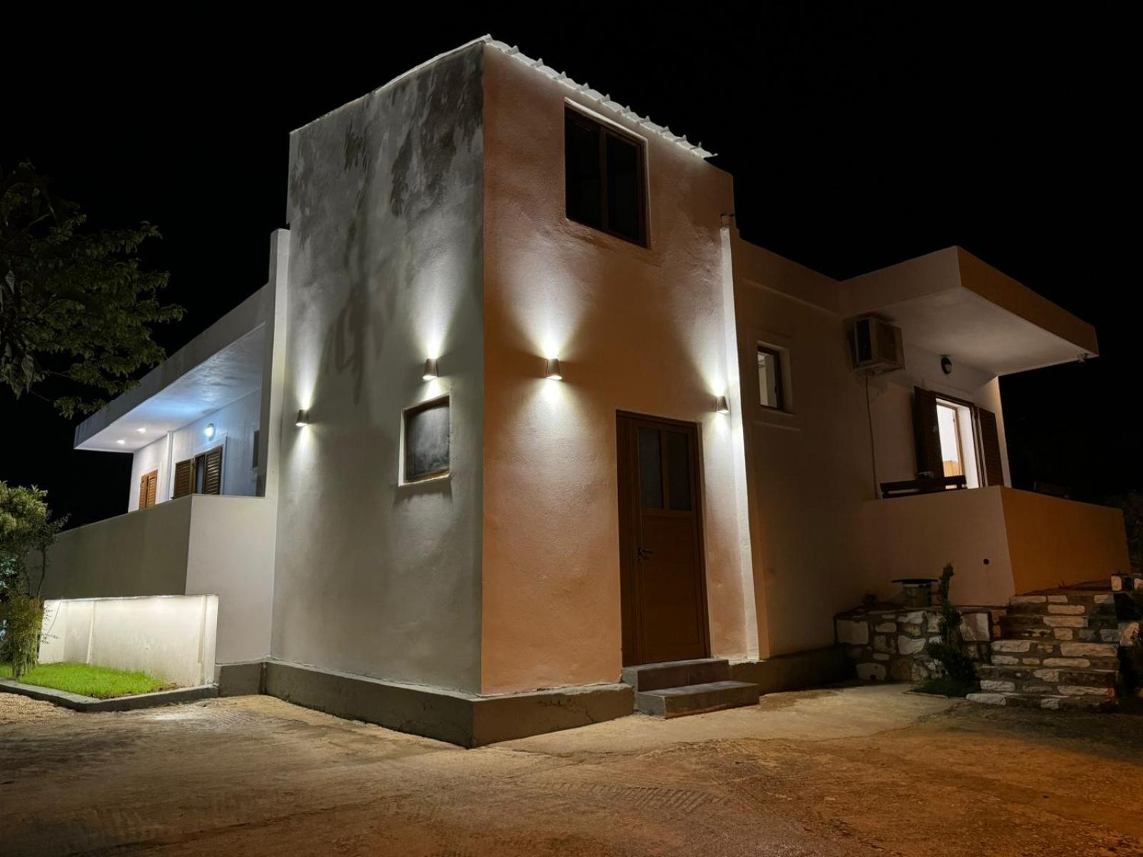 Vila Golden Sand Ksamil Exteriör bild